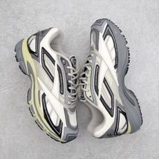 Reebok Premier Road Ultra 舒适 低帮跑步鞋 男女同款 从健身到街头,从不循规蹈 Reebok Premier Road Ultra 舒适 低帮跑步鞋 男女同款 从健身到街头,从不循规蹈