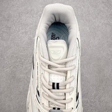Reebok Premier Road Ultra 舒适 低帮跑步鞋 男女同款 从健身到街头,从不循规蹈 Reebok Premier Road Ultra 舒适 低帮跑步鞋 男女同款 从健身到街头,从不循规蹈
