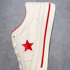 Converse ONE STAR Leather匡威木村一星皮质白红拼接经典舒适低帮休闲硫化板鞋以经典 Converse ONE STAR Leather匡威木村一星皮质白红拼接经典舒适低帮休闲硫化板鞋以经典