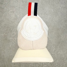 Moncler盟可睐 Pacey 麂皮圆头系带低帮生活休闲鞋 MONCLER(盟可睐)是一个以专业户外运 Moncler盟可睐 Pacey 麂皮圆头系带低帮生活休闲鞋 MONCLER(盟可睐)是一个以专业户外运