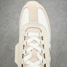 Moncler盟可睐 Pacey 麂皮圆头系带低帮生活休闲鞋 MONCLER(盟可睐)是一个以专业户外运 Moncler盟可睐 Pacey 麂皮圆头系带低帮生活休闲鞋 MONCLER(盟可睐)是一个以专业户外运
