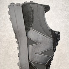 New Balance MS327 NB新百伦系列复古休闲运动慢跑鞋 以更纯粹的复古风格设计打造的全新造 New Balance MS327 NB新百伦系列复古休闲运动慢跑鞋 以更纯粹的复古风格设计打造的全新造