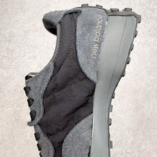 New Balance MS327 NB新百伦系列复古休闲运动慢跑鞋 以更纯粹的复古风格设计打造的全新造 New Balance MS327 NB新百伦系列复古休闲运动慢跑鞋 以更纯粹的复古风格设计打造的全新造
