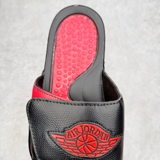 #原装级别 Air Jordan AJ2 Hydro Retro Slides 飞人运动拖鞋 经典的配色 #原装级别 Air Jordan AJ2 Hydro Retro Slides 飞人运动拖鞋 经典的配色