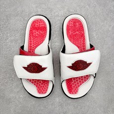 #原装级别 Air Jordan AJ2 Hydro Retro Slides 飞人运动拖鞋 经典的配色 #原装级别 Air Jordan AJ2 Hydro Retro Slides 飞人运动拖鞋 经典的配色