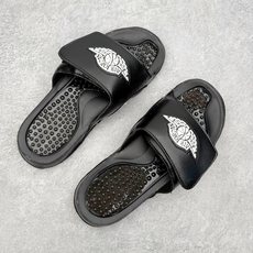 #原装级别 Air Jordan AJ2 Hydro Retro Slides 飞人运动拖鞋 经典的配色 #原装级别 Air Jordan AJ2 Hydro Retro Slides 飞人运动拖鞋 经典的配色