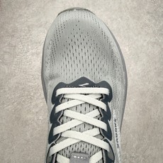 Brooks布鲁克斯 Ghost 幽灵17代马拉松舒适百搭防滑耐磨低帮跑步鞋 Brooks 四大跑鞋之一 Brooks布鲁克斯 Ghost 幽灵17代马拉松舒适百搭防滑耐磨低帮跑步鞋 Brooks 四大跑鞋之一