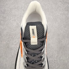 Brooks布鲁克斯 Ghost 幽灵17代马拉松舒适百搭防滑耐磨低帮跑步鞋 Brooks 四大跑鞋之一 Brooks布鲁克斯 Ghost 幽灵17代马拉松舒适百搭防滑耐磨低帮跑步鞋 Brooks 四大跑鞋之一
