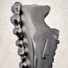 NK AIR LIQUID MAX 2026S 毒箭蛙新款气垫跑步鞋 Liquid Max 传承四十年 NK AIR LIQUID MAX 2026S 毒箭蛙新款气垫跑步鞋 Liquid Max 传承四十年