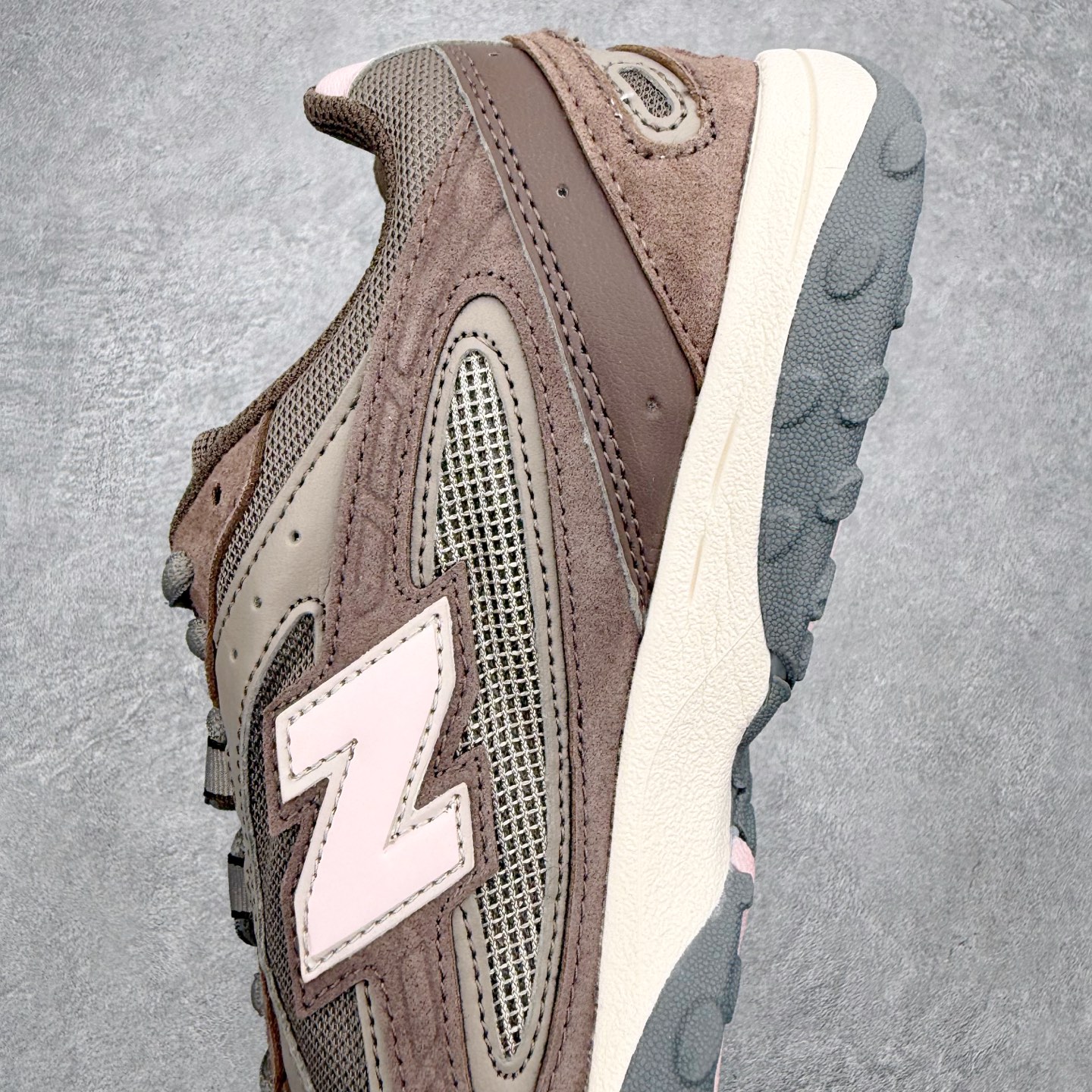 New Balance NB204L 舒适百搭耐磨轻便低帮 生活休闲鞋 男女同款 尺码：36 37 37