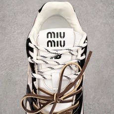 MiuMiu x New Balance NB530 SL 缪缪联名系列低帮经典复古休闲运动鞋 近几年运 MiuMiu x New Balance NB530 SL 缪缪联名系列低帮经典复古休闲运动鞋 近几年运