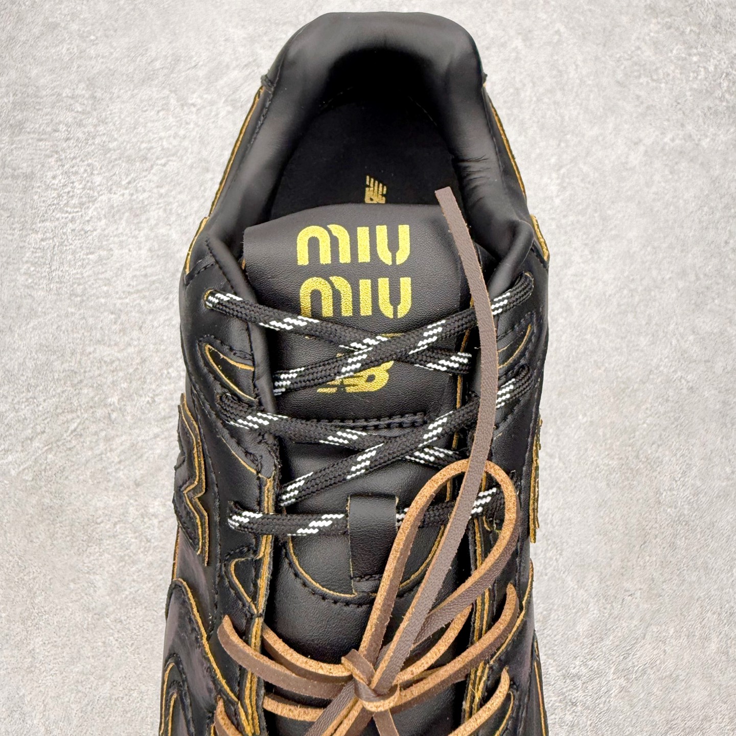 MiuMiu x New Balance NB530 SL 缪缪联名系列低帮经典复古休闲运动鞋 近几年运