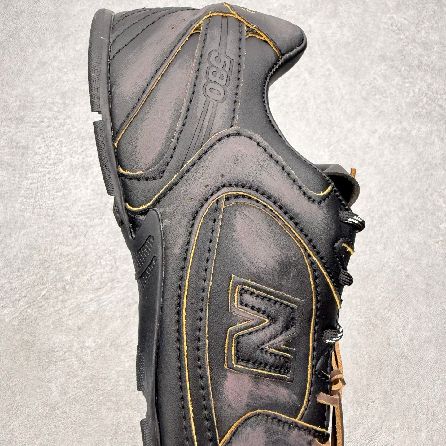 MiuMiu x New Balance NB530 SL 缪缪联名系列低帮经典复古休闲运动鞋 近几年运
