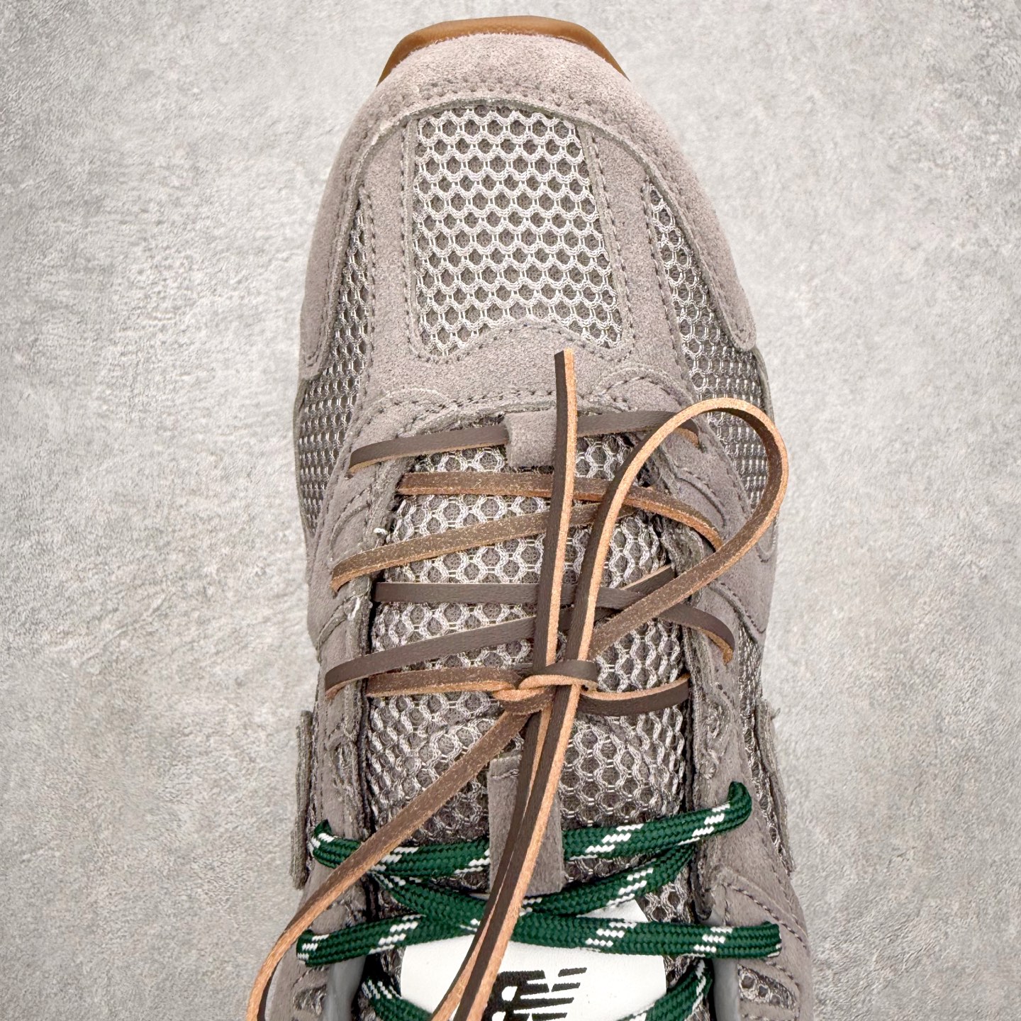 MiuMiu x New Balance NB530 SL 缪缪联名系列低帮经典复古休闲运动鞋 近几年运