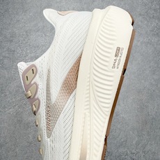 Brooks布鲁克斯 Ghost 幽灵17代马拉松舒适百搭防滑耐磨低帮跑步鞋 Brooks 四大跑鞋之一 Brooks布鲁克斯 Ghost 幽灵17代马拉松舒适百搭防滑耐磨低帮跑步鞋 Brooks 四大跑鞋之一