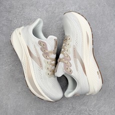 Brooks布鲁克斯 Ghost 幽灵17代马拉松舒适百搭防滑耐磨低帮跑步鞋 Brooks 四大跑鞋之一 Brooks布鲁克斯 Ghost 幽灵17代马拉松舒适百搭防滑耐磨低帮跑步鞋 Brooks 四大跑鞋之一