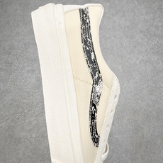 Vans Sk8-Low Reissue Sf 白蛇范斯复古休闲硫化帆布鞋鞋款以SK8-Low鞋身为蓝本 Vans Sk8-Low Reissue Sf 白蛇范斯复古休闲硫化帆布鞋鞋款以SK8-Low鞋身为蓝本