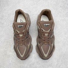 New Balance NB9060 复古运动鞋 新百伦又带来了新鞋型 并且是与芝加哥街头品牌 Joe New Balance NB9060 复古运动鞋 新百伦又带来了新鞋型 并且是与芝加哥街头品牌 Joe