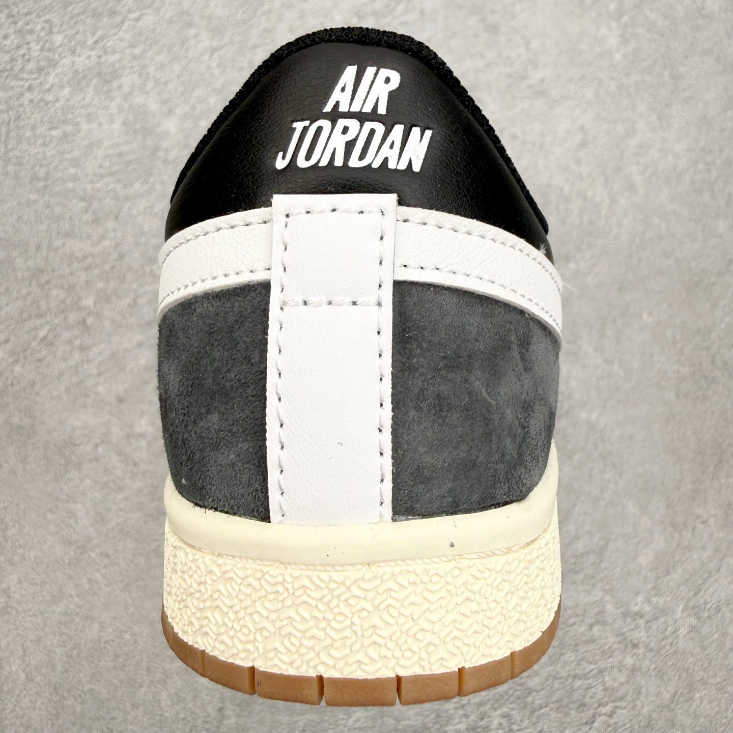 Jordan Air Jordan AJ Skyline 贴合舒适 低帮 复古篮球鞋 男女同款 IM20