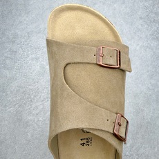 #GD广顶 Birkenstock Zurich 勃肯绒面金属针扣软木底包头拖鞋 牛皮绒面革质地柔软 搭 #GD广顶 Birkenstock Zurich 勃肯绒面金属针扣软木底包头拖鞋 牛皮绒面革质地柔软 搭