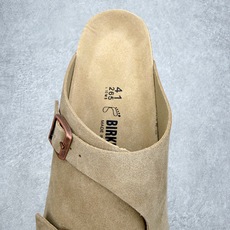 #GD广顶 Birkenstock Zurich 勃肯绒面金属针扣软木底包头拖鞋 牛皮绒面革质地柔软 搭 #GD广顶 Birkenstock Zurich 勃肯绒面金属针扣软木底包头拖鞋 牛皮绒面革质地柔软 搭
