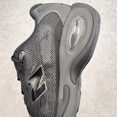 New Balance NB AC Runner 舒适贴合支撑跑步鞋 New Balance公司于190 New Balance NB AC Runner 舒适贴合支撑跑步鞋 New Balance公司于190