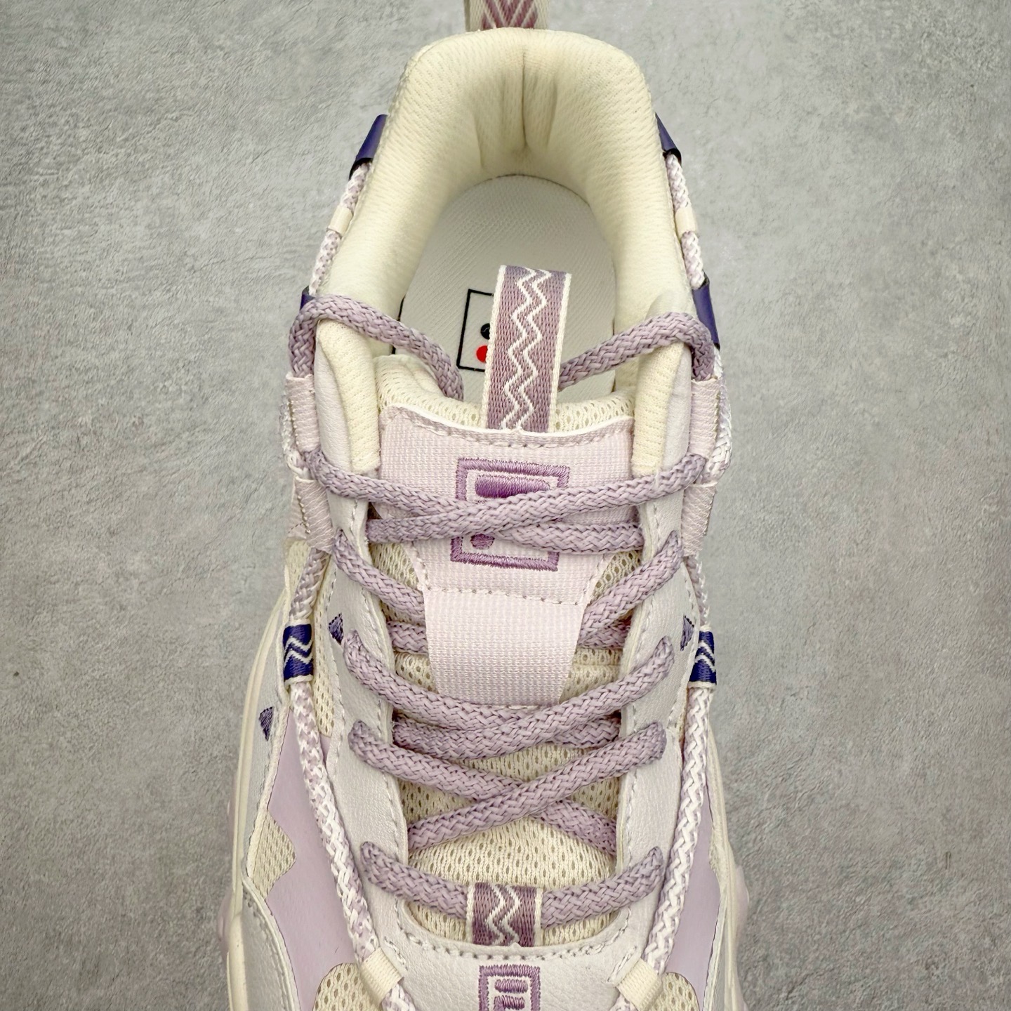 FILA FLUID 5 斐乐猫爪五代百搭低帮复古老爹风潮流休闲运动慢跑鞋 自老爹鞋开始流行于街头 FI