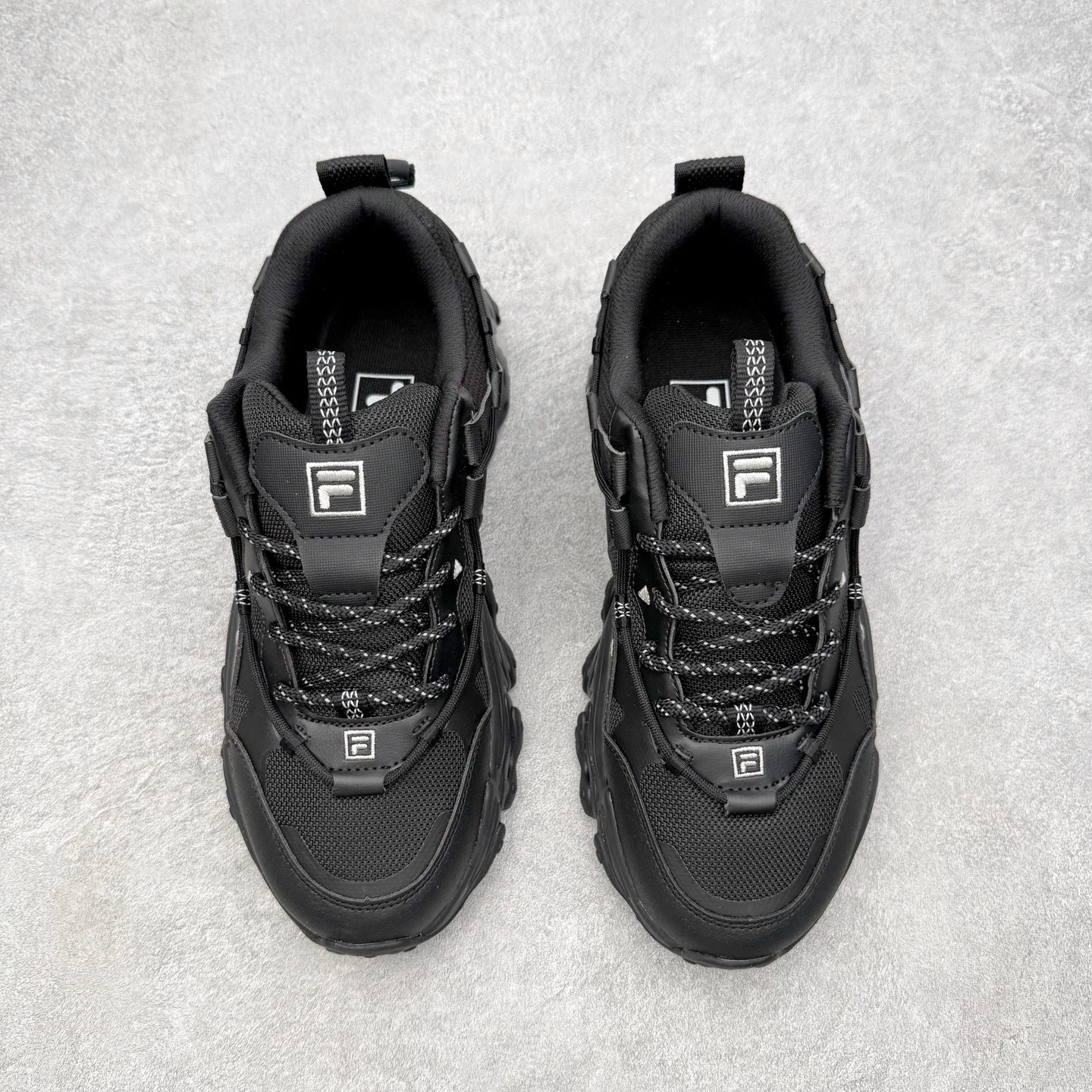 FILA FLUID 5 斐乐猫爪五代百搭低帮复古老爹风潮流休闲运动慢跑鞋 自老爹鞋开始流行于街头 FI