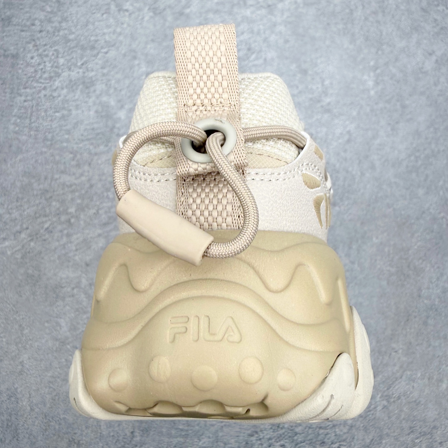 FILA FLUID 5 斐乐猫爪五代百搭低帮复古老爹风潮流休闲运动慢跑鞋 自老爹鞋开始流行于街头 FI