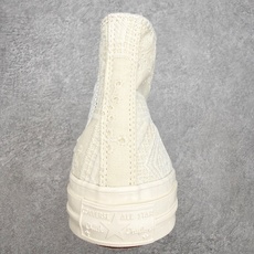 Converse Chuck 1970s SEASONAL匡威立体碎花肌理 奶油米白休闲鞋采用经典70s Converse Chuck 1970s SEASONAL匡威立体碎花肌理 奶油米白休闲鞋采用经典70s