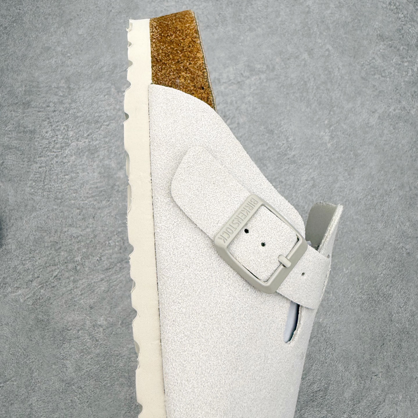 ＃GD广顶 Birkenstock Boston VL 勃肯绒面金属针扣软木底包头拖鞋 牛皮绒面革质地柔