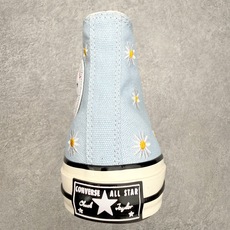 Converse Chuck 70s 雏菊刺绣🌼匡威复古刺绣小花休闲高帮帆布鞋采用经典1970s高帮鞋型 Converse Chuck 70s 雏菊刺绣🌼匡威复古刺绣小花休闲高帮帆布鞋采用经典1970s高帮鞋型