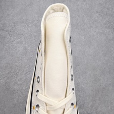 Converse Chuck 70s 雏菊刺绣🌼匡威复古刺绣小花休闲高帮帆布鞋采用经典1970s高帮鞋型 Converse Chuck 70s 雏菊刺绣🌼匡威复古刺绣小花休闲高帮帆布鞋采用经典1970s高帮鞋型