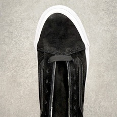 Vans Premium Old Skool高端支线 新款复古百搭麂皮休闲板鞋鞋面采用全麂皮材质打造 质 Vans Premium Old Skool高端支线 新款复古百搭麂皮休闲板鞋鞋面采用全麂皮材质打造 质