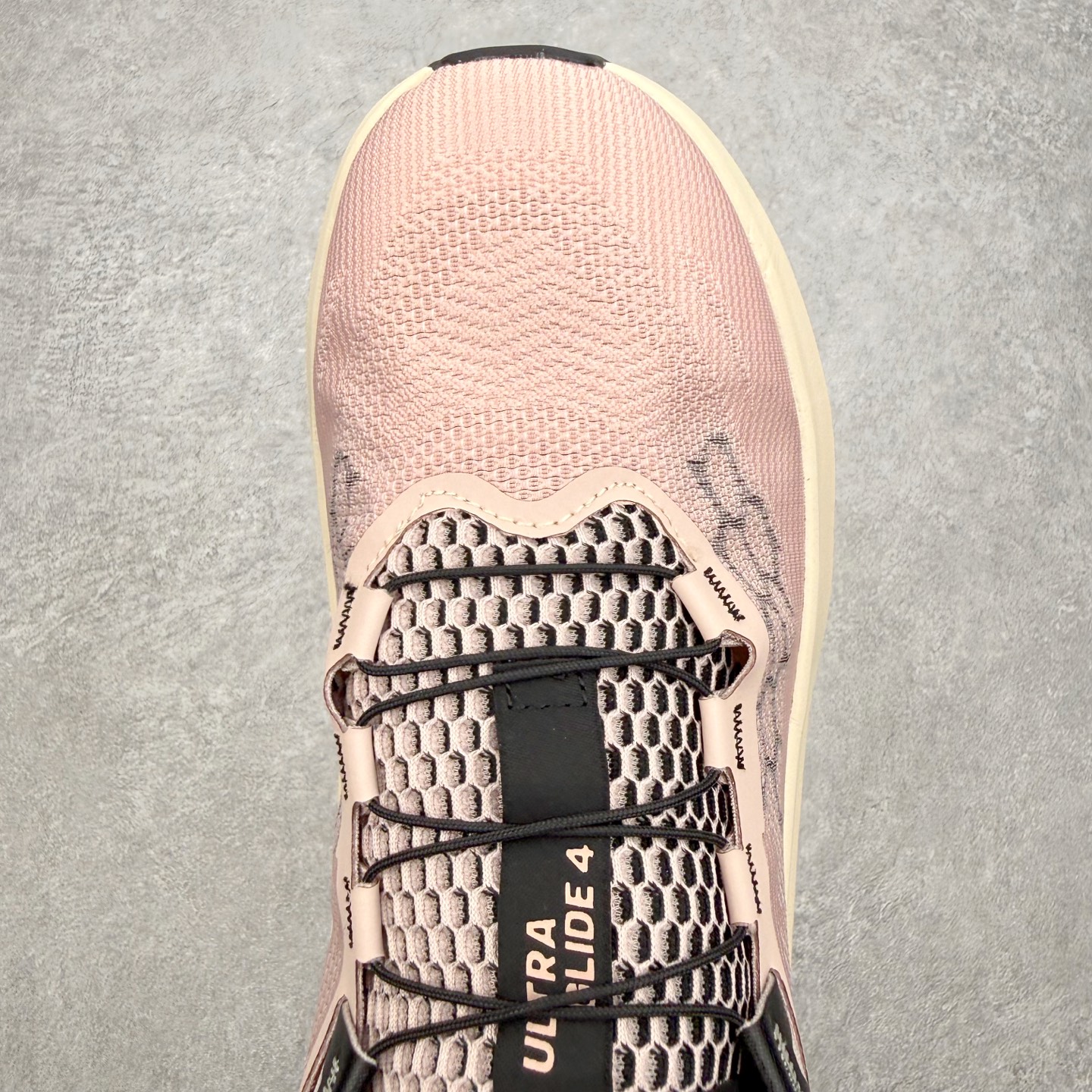 SALOMON萨洛蒙 ULTRA GLIDE 4 减震轻便透气舒适全地形 越野跑鞋 SALOMON诞生于