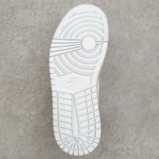 Air Jordan AJ1 Low 低帮 浅蓝黄 DC0774-108 终端优势供应 市面中低帮最具代 Air Jordan AJ1 Low 低帮 浅蓝黄 DC0774-108 终端优势供应 市面中低帮最具代