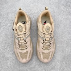 FILA斐乐 Mars 2 火星2.0 舒适百搭 低帮 生活休闲鞋 女款 FUSION 系列传承了 FI FILA斐乐 Mars 2 火星2.0 舒适百搭 低帮 生活休闲鞋 女款 FUSION 系列传承了 FI