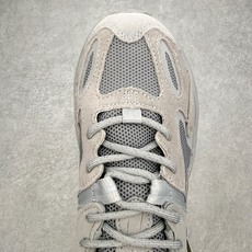 FILA斐乐 Mars 2 火星2.0 舒适百搭 低帮 生活休闲鞋 女款 FUSION 系列传承了 FI FILA斐乐 Mars 2 火星2.0 舒适百搭 低帮 生活休闲鞋 女款 FUSION 系列传承了 FI