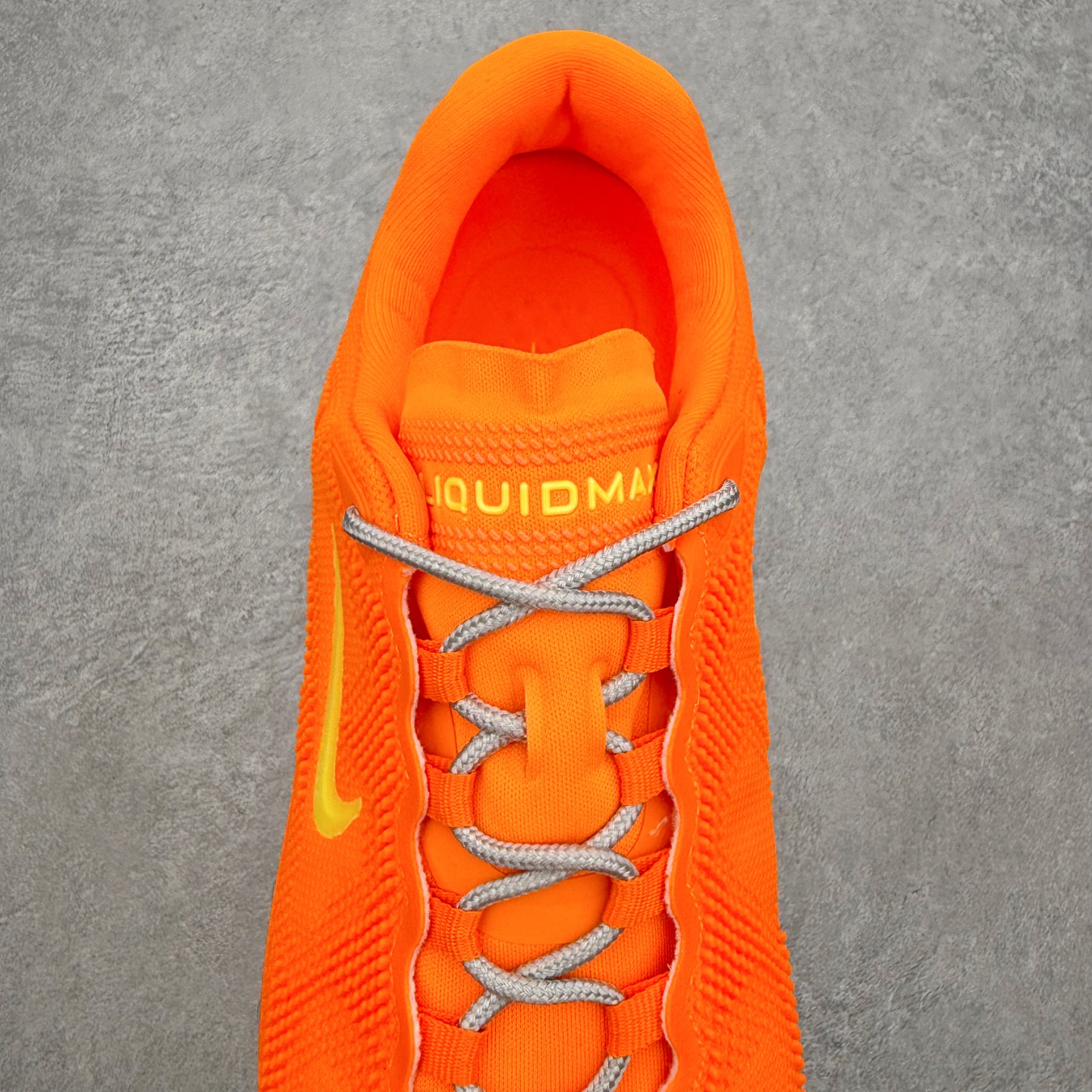 NK AIR LIQUID MAX 2026S 毒箭蛙新款气垫跑步鞋 Liquid Max 传承四十年 