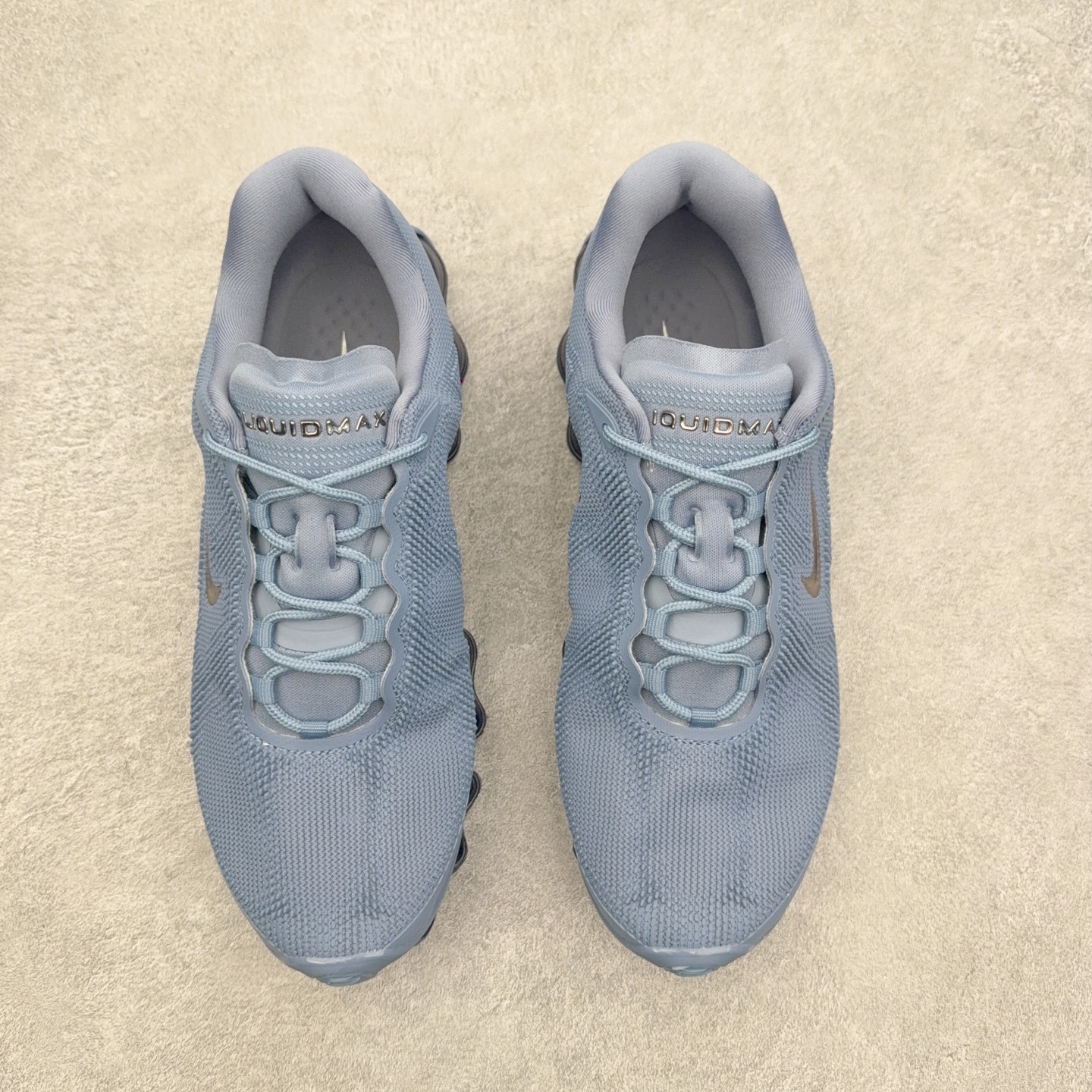 NK AIR LIQUID MAX 2026S 毒箭蛙新款气垫跑步鞋 Liquid Max 传承四十年 