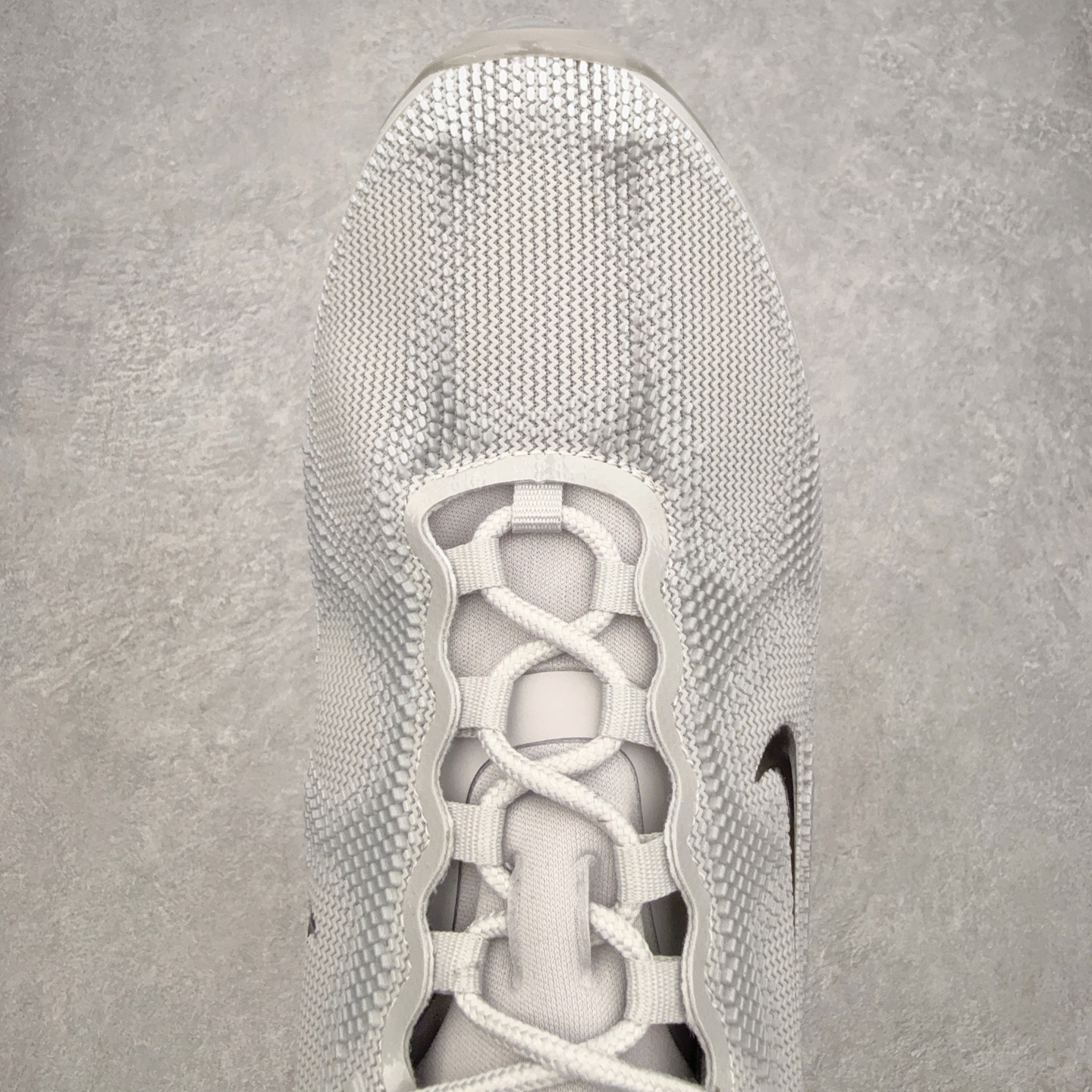 NK AIR LIQUID MAX 2026S 毒箭蛙新款气垫跑步鞋 Liquid Max 传承四十年 