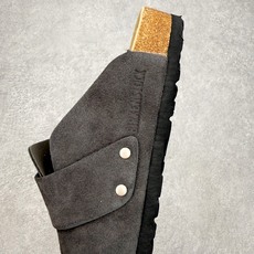 #GD广顶 Birkenstock Roma 勃肯绒面金属针扣软木底包头拖鞋 牛皮绒面革质地柔软 搭配可 #GD广顶 Birkenstock Roma 勃肯绒面金属针扣软木底包头拖鞋 牛皮绒面革质地柔软 搭配可