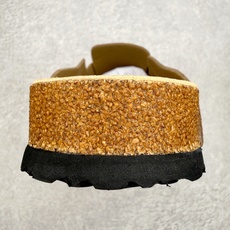 #GD广顶 Birkenstock Roma 勃肯绒面金属针扣软木底包头拖鞋 牛皮绒面革质地柔软 搭配可 #GD广顶 Birkenstock Roma 勃肯绒面金属针扣软木底包头拖鞋 牛皮绒面革质地柔软 搭配可
