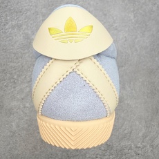 adidas originals ANFU 「安福」经典运动复古低帮生活休闲鞋 男女同款 KJ3956 adidas originals ANFU 「安福」经典运动复古低帮生活休闲鞋 男女同款 KJ3956