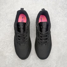 NK Air Max 1 初代复古气垫慢跑鞋 由Tinker Hatfeld和Mark Parker在1 NK Air Max 1 初代复古气垫慢跑鞋 由Tinker Hatfeld和Mark Parker在1