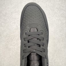 NK Air Max 1 初代复古气垫慢跑鞋 由Tinker Hatfeld和Mark Parker在1 NK Air Max 1 初代复古气垫慢跑鞋 由Tinker Hatfeld和Mark Parker在1