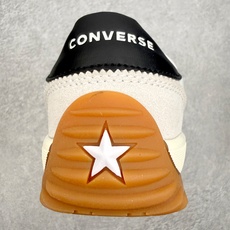 Converse Run Star Trainer复古松紧带 芭蕾风玛丽珍德训鞋鞋型设计采用浅口芭蕾鞋轮 Converse Run Star Trainer复古松紧带 芭蕾风玛丽珍德训鞋鞋型设计采用浅口芭蕾鞋轮