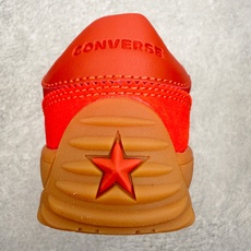 Converse Run Star Trainer复古松紧带 芭蕾风玛丽珍德训鞋鞋型设计采用浅口芭蕾鞋轮 Converse Run Star Trainer复古松紧带 芭蕾风玛丽珍德训鞋鞋型设计采用浅口芭蕾鞋轮