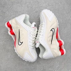 NK Shox R4 Sail Crimson 舒适耐磨透气支撑 低帮 休闲跑步鞋 实拍调校N版已经零色 NK Shox R4 Sail Crimson 舒适耐磨透气支撑 低帮 休闲跑步鞋 实拍调校N版已经零色