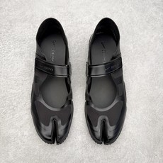 NK × SKIMS Air Rift 舒适贴合 低帮 生活休闲鞋 实拍调校N版已经零色差零失真 百分百 NK × SKIMS Air Rift 舒适贴合 低帮 生活休闲鞋 实拍调校N版已经零色差零失真 百分百